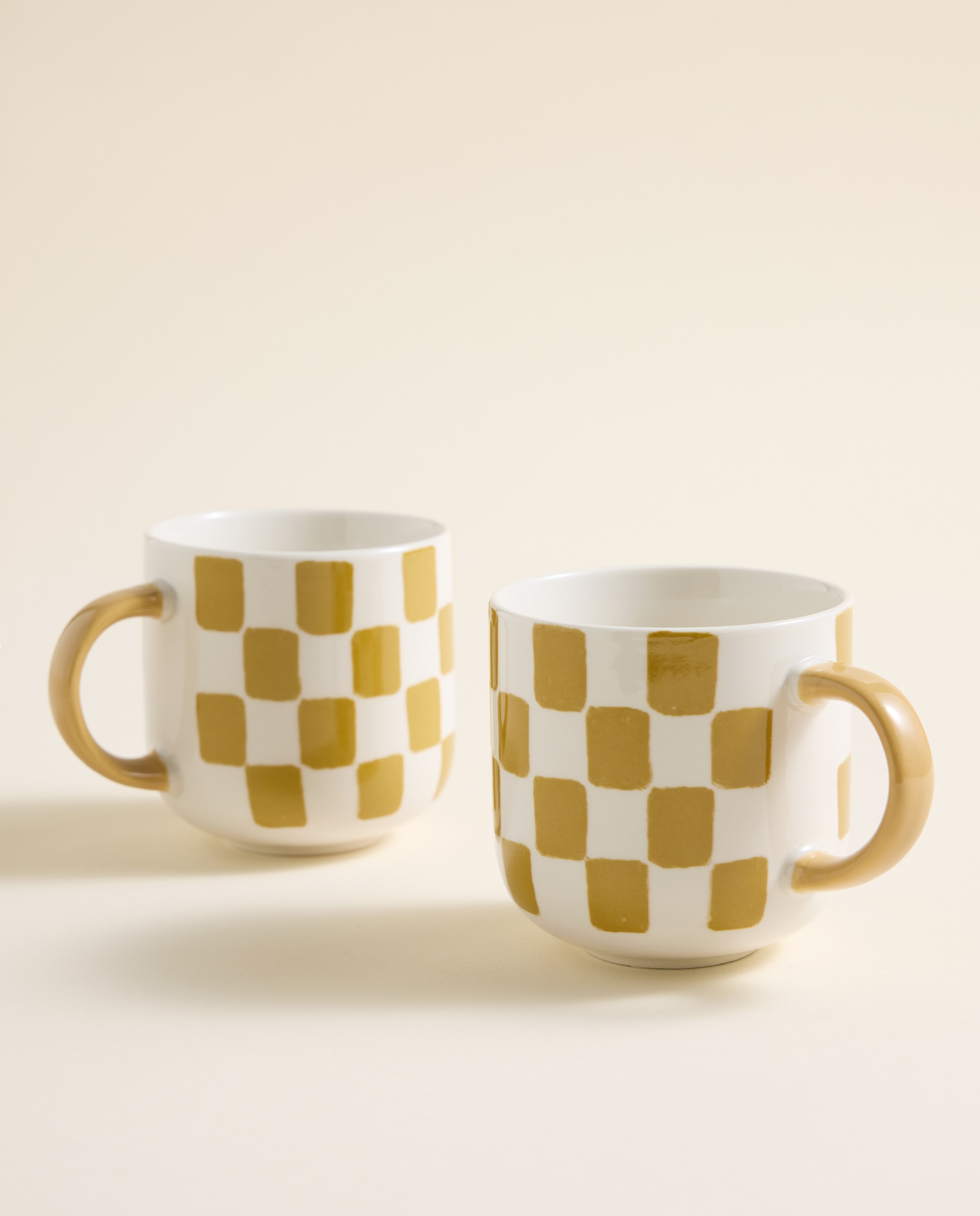 Imagen 0 de Set de 2 tazas mugs Damero
