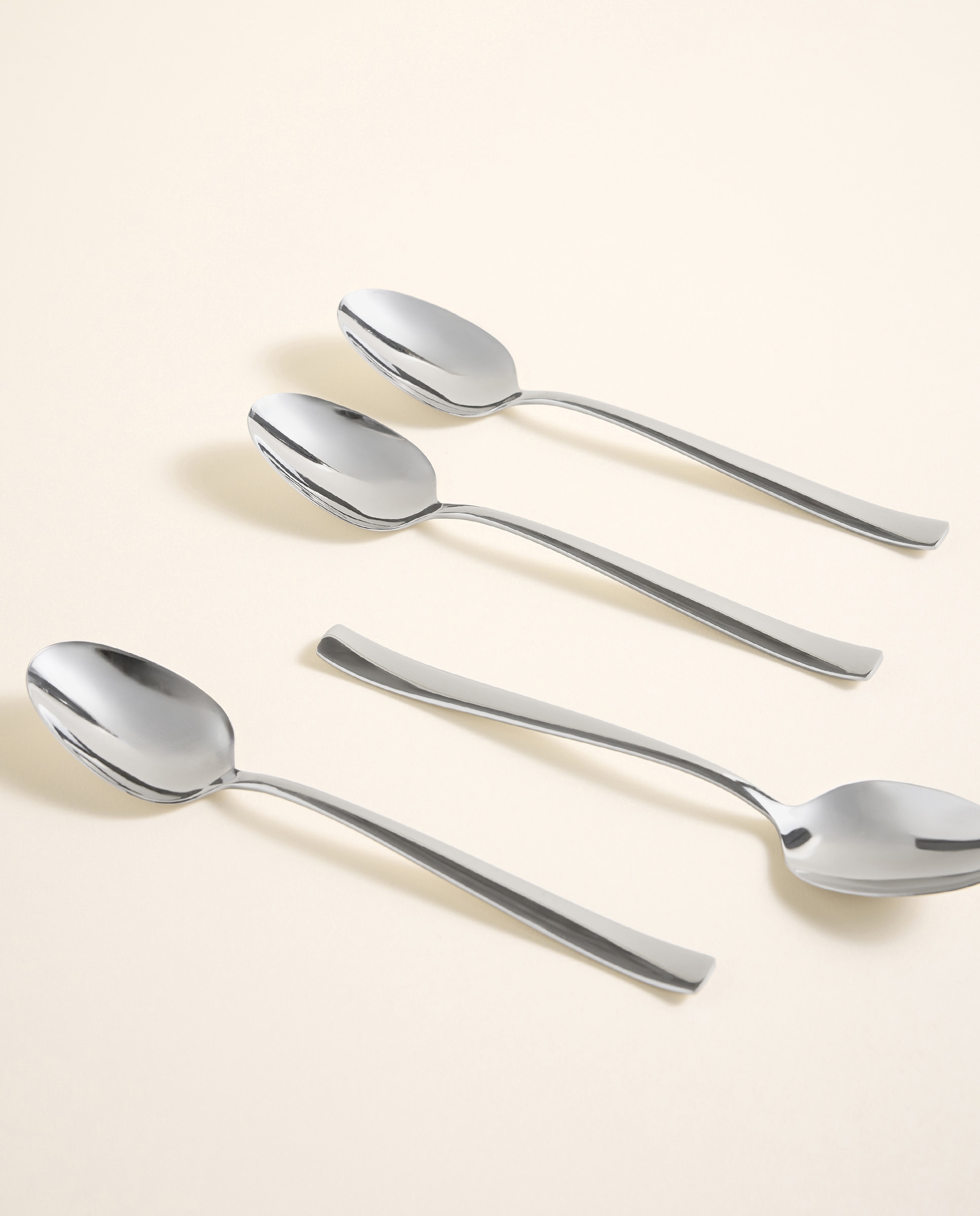 Imagen 0 de Set de 4 cucharas de mesa Sagres