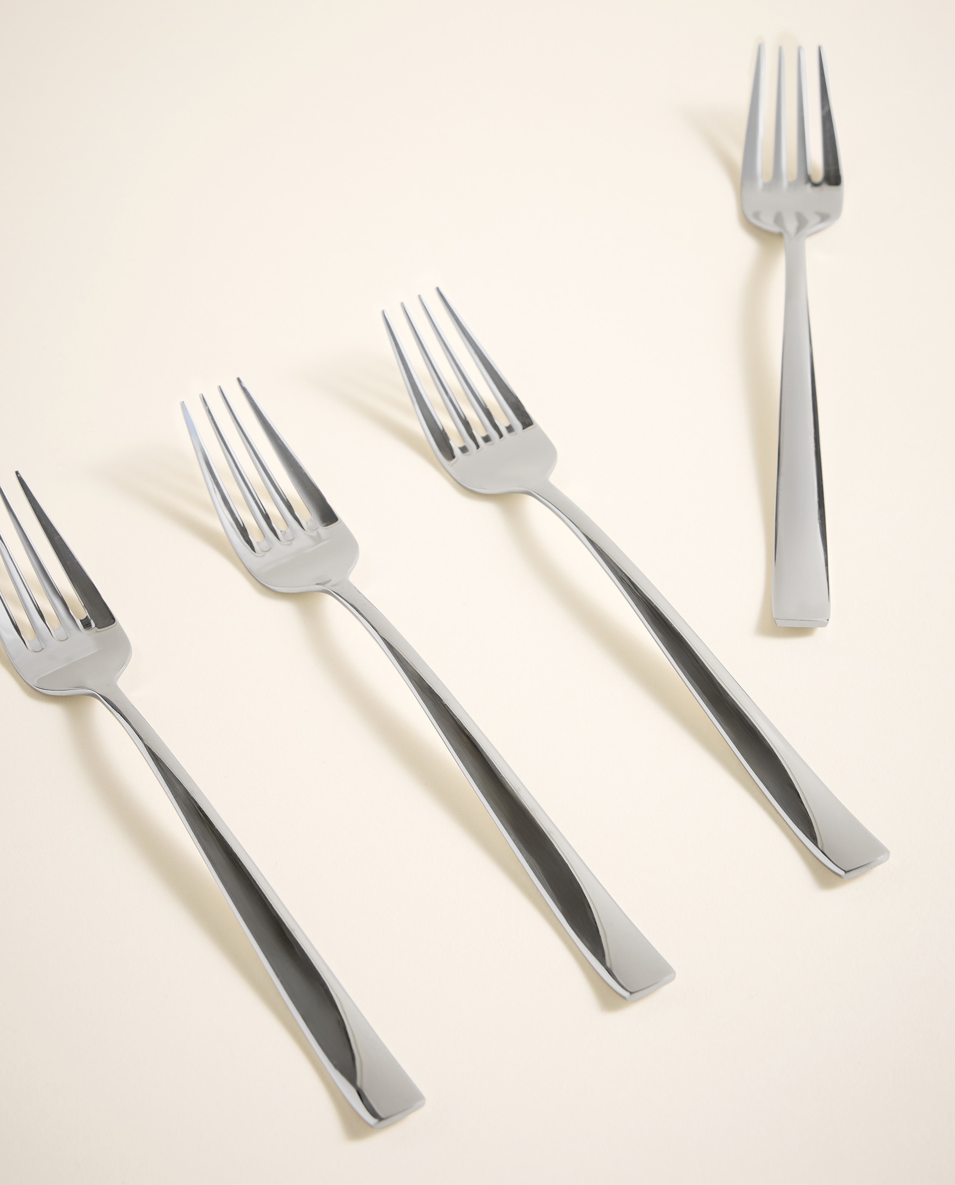 Imagen 0 de Set de 4 tenedores de mesa Sagres