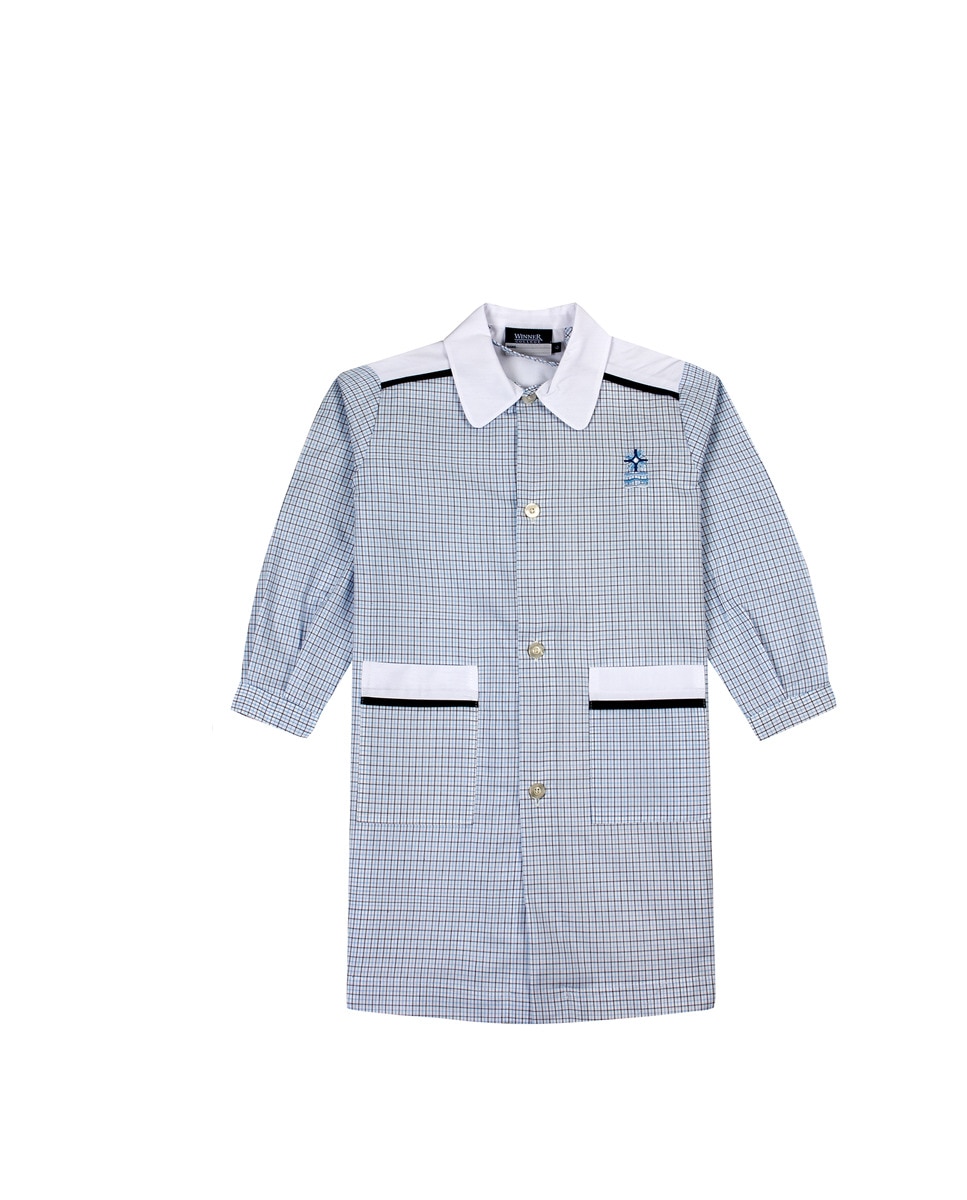 Imagen 0 de Baby de uniforme