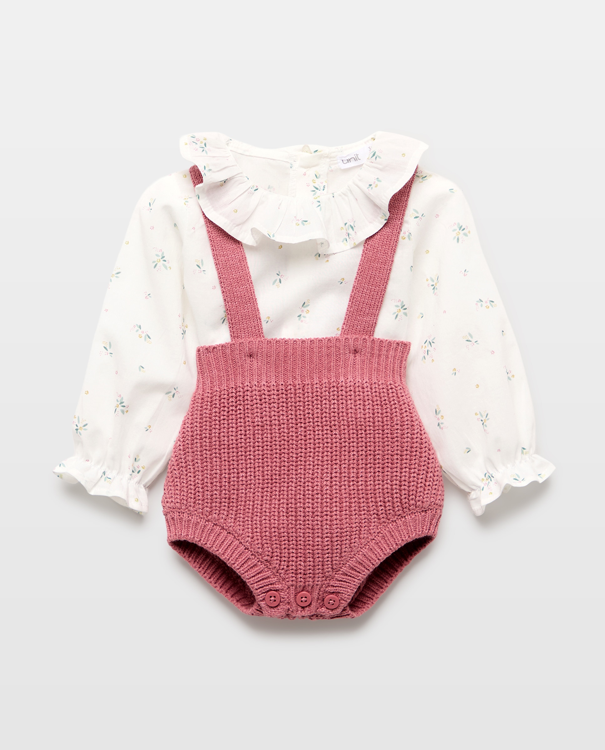 Imagen 0 de Conjunto de recién nacido tricot y voile
