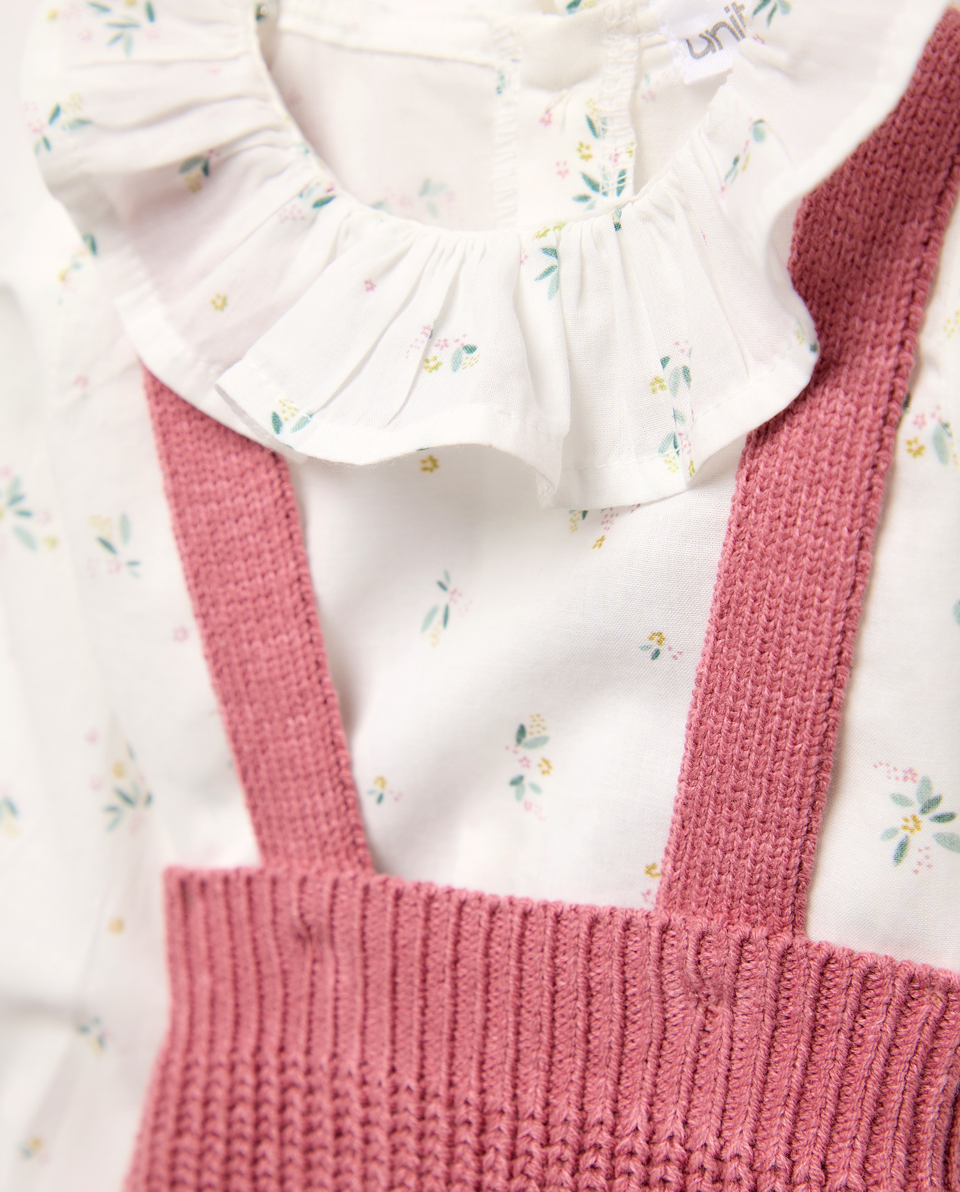 Conjunto de recién nacido tricot y voile 200 Rosa-4