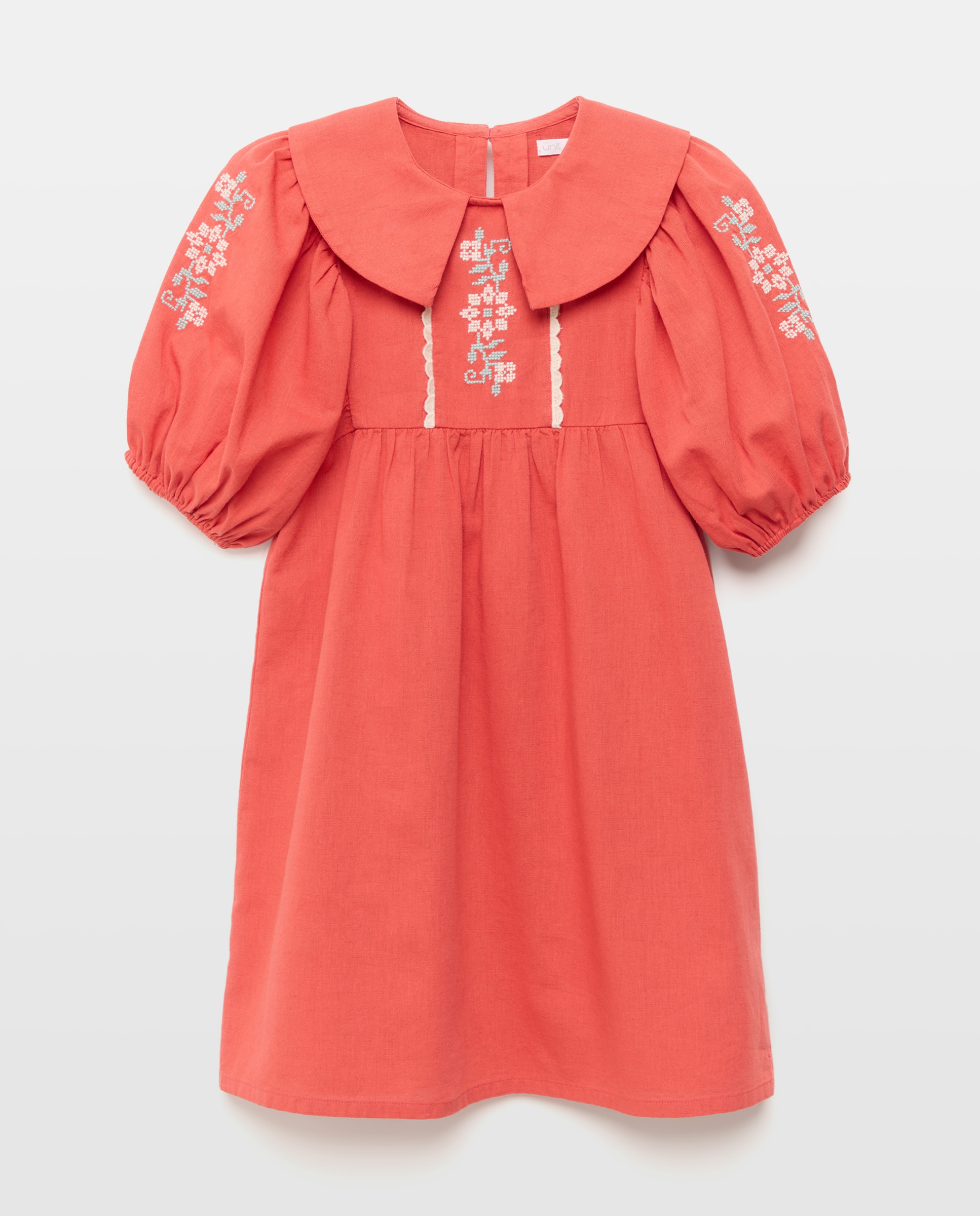 Imagen 0 de Vestido niña de lino con bordados en el cuello
