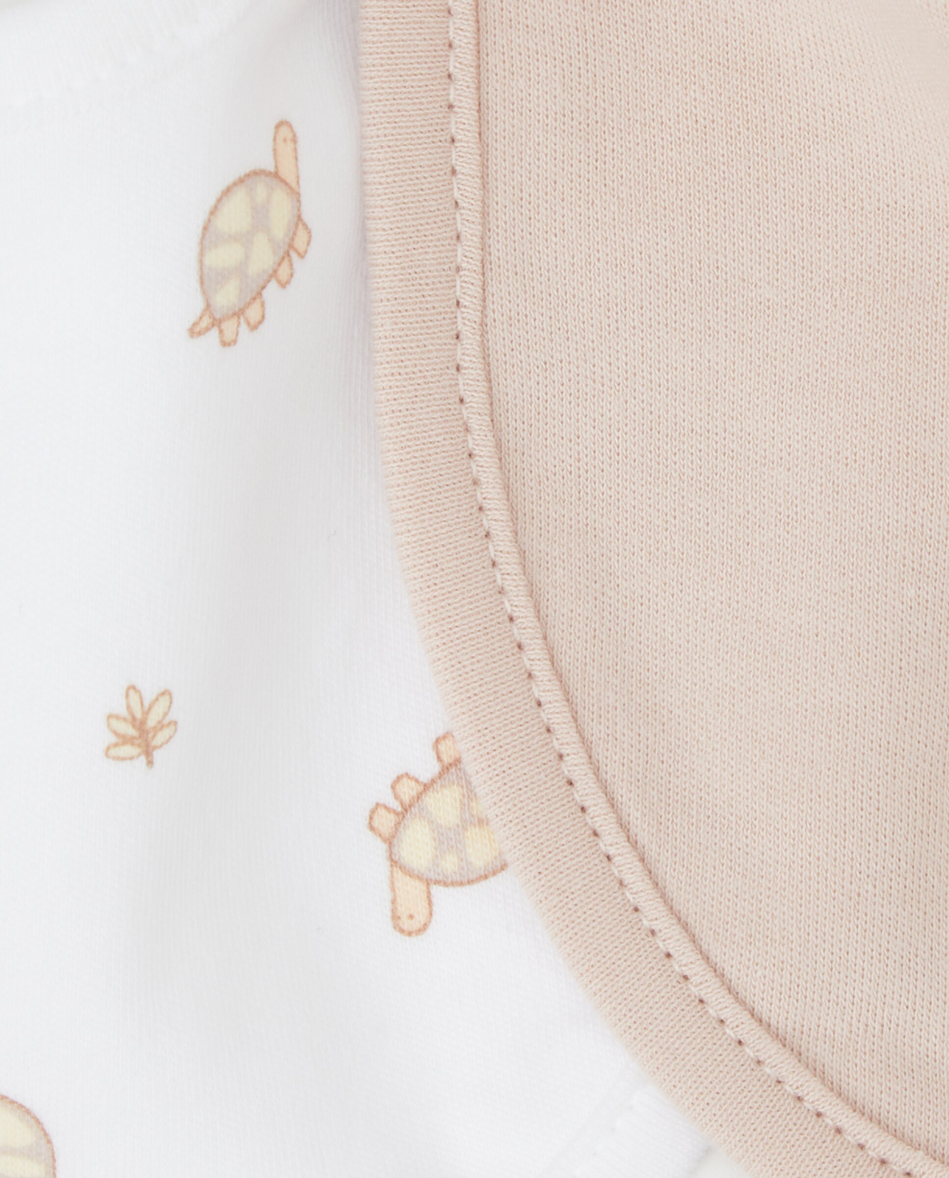 Pack de Dois Babetes de Bebé Rosa-2