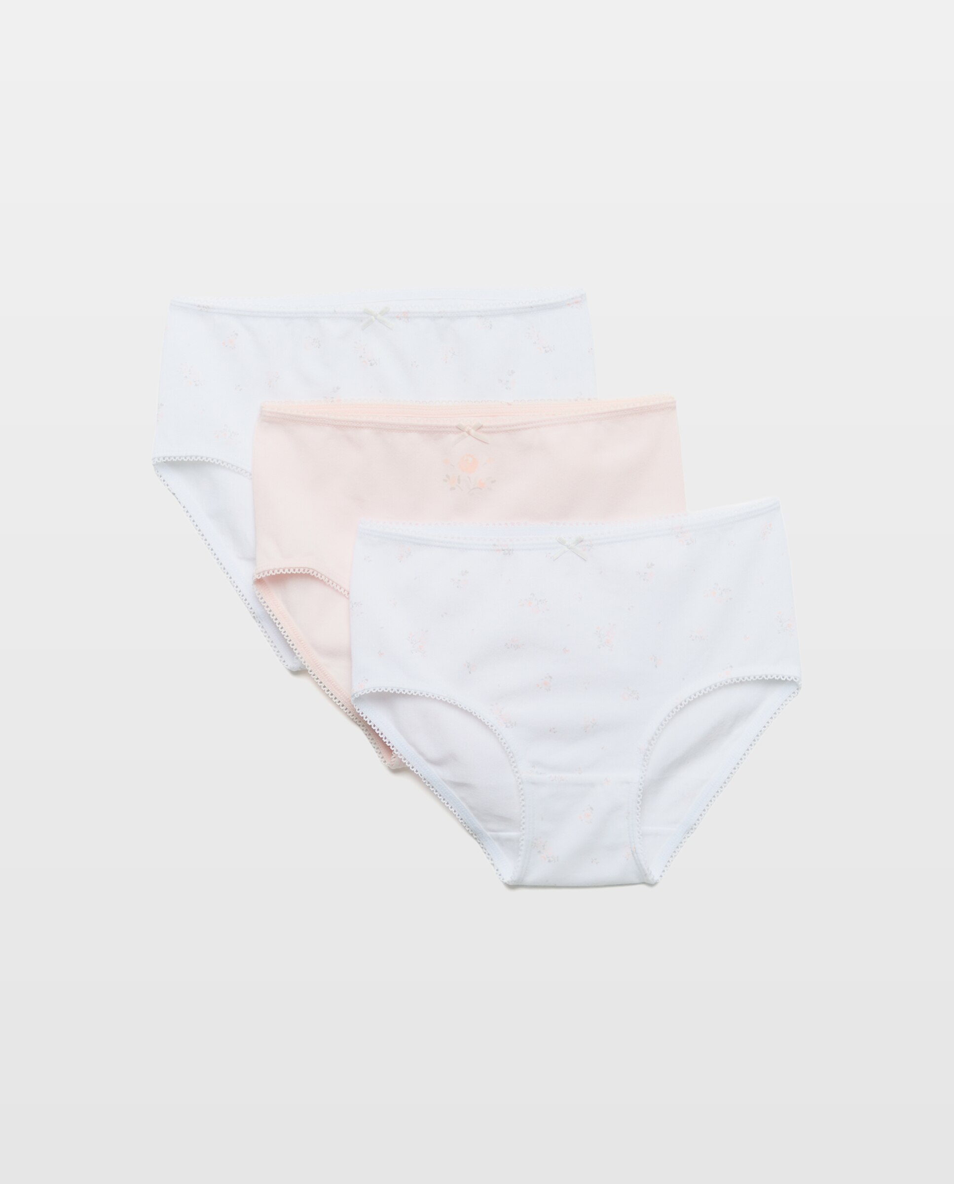 Imagem 0 de Pack de Três Cuecas com Estampados