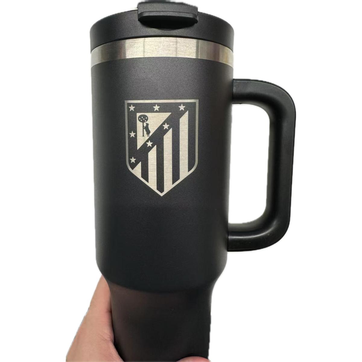 Copo térmico do Atlético de Madrid C.F. com cabo e palha 3
