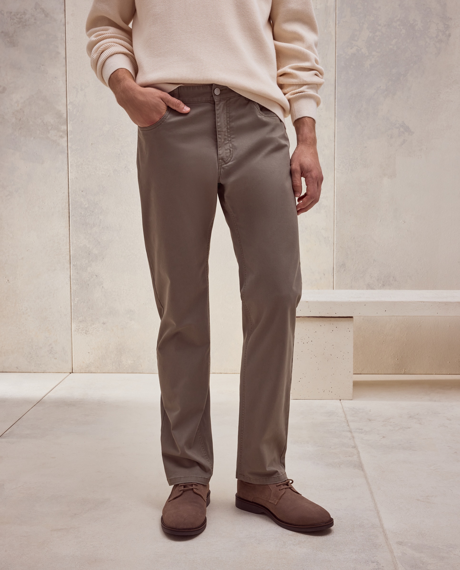 Pantalon hombre de cinco bolsillos sport regular - Dustin - 850 Piedra Verde-2