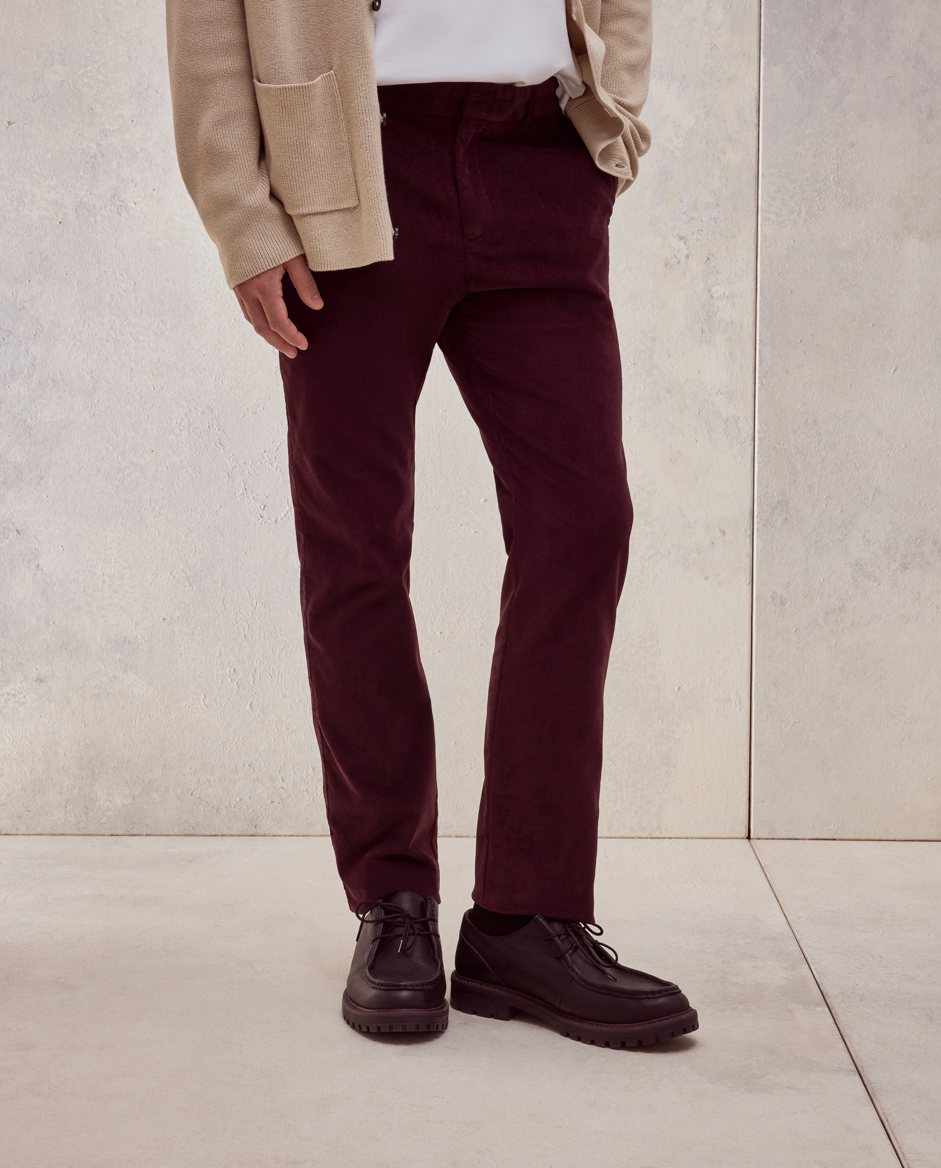 Imagen 2 de Pantalón chino pana regular fit con gomas algodón/stretch hombre - Dustin - Rojo Granate Rojo Granate