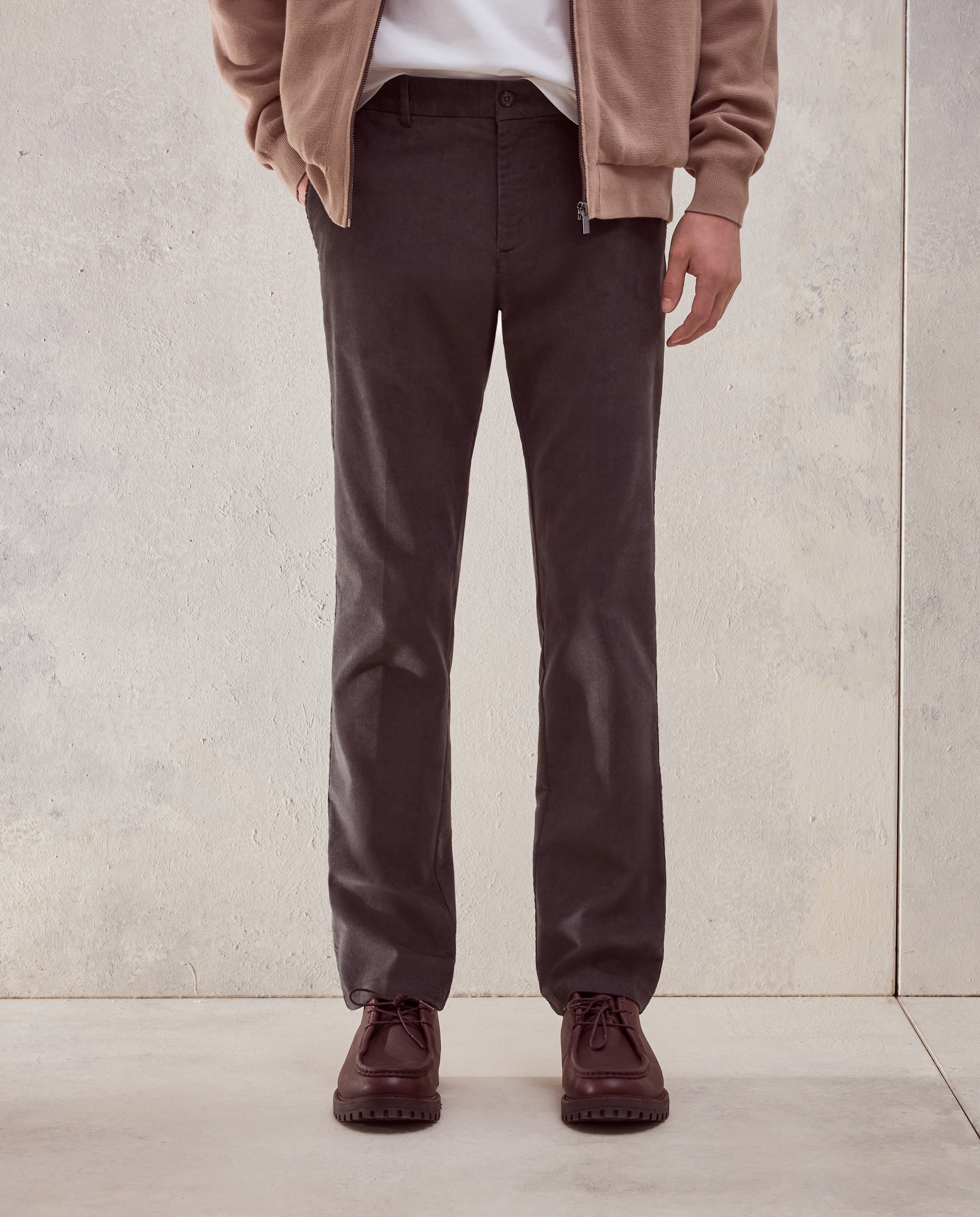 Imagen 2 de Pantalón chino pana regular fit con gomas algodón/stretch hombre - Dustin - Verde Verde