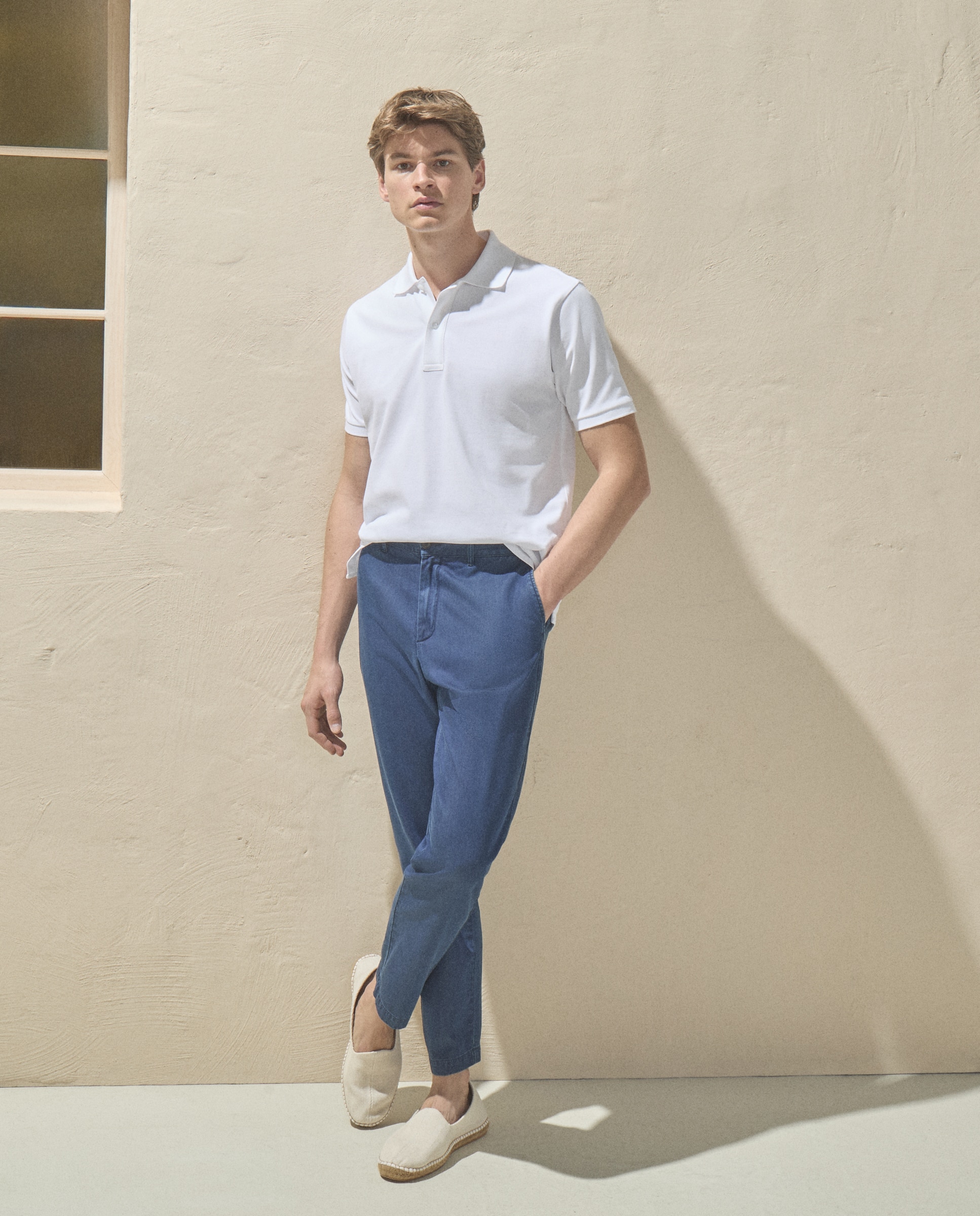 Imagem 0 de Calças Lisas