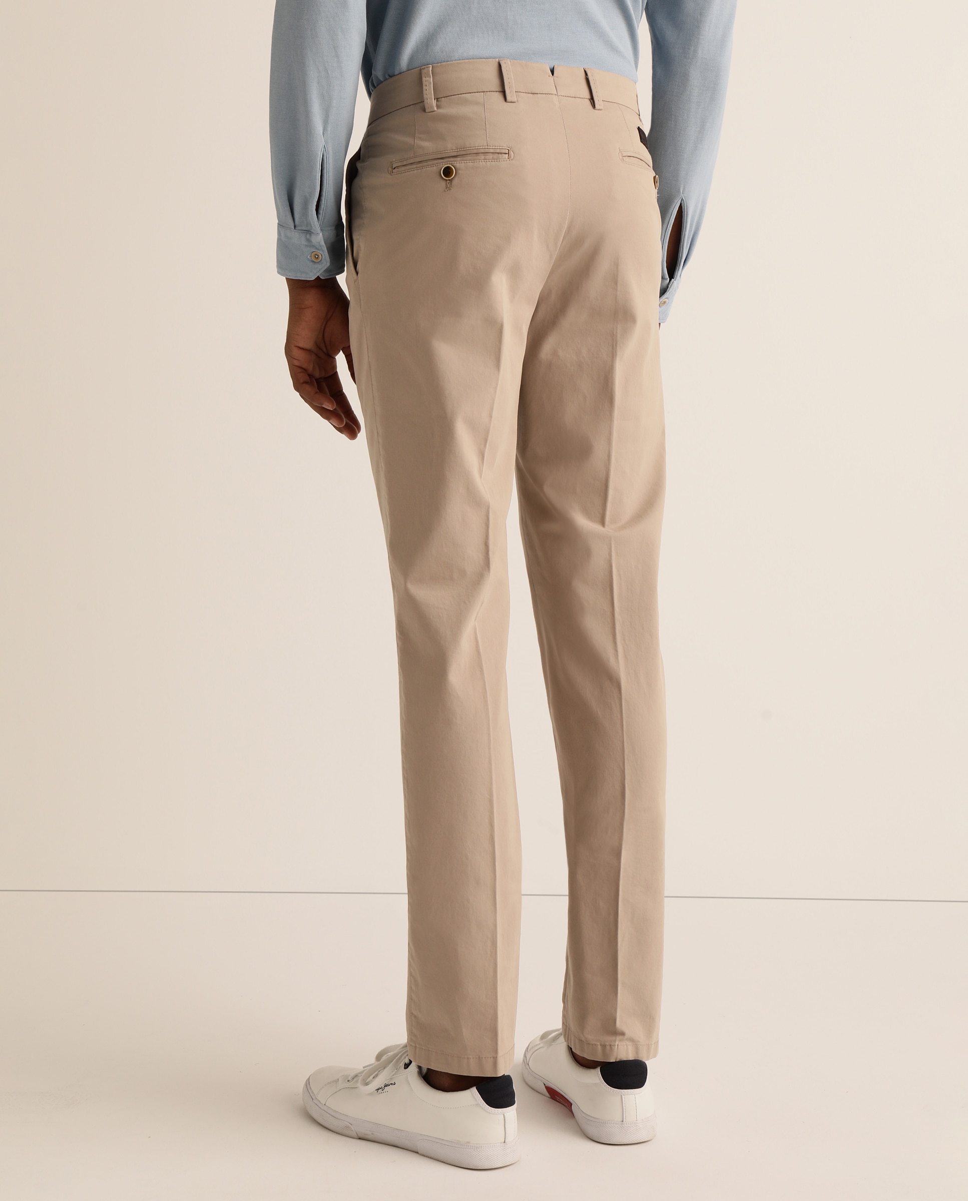 Calças chino regular taupe Taupe-3