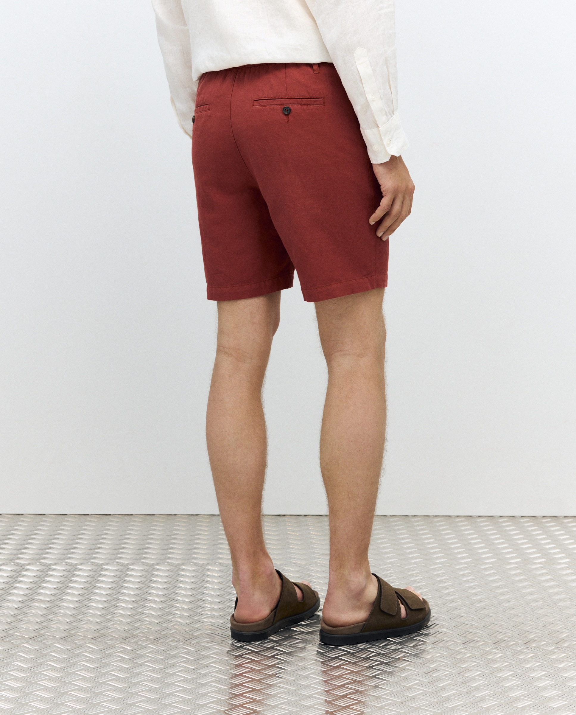 Bermudas Desportivas Básicas de Linho Regular Bordeaux-3