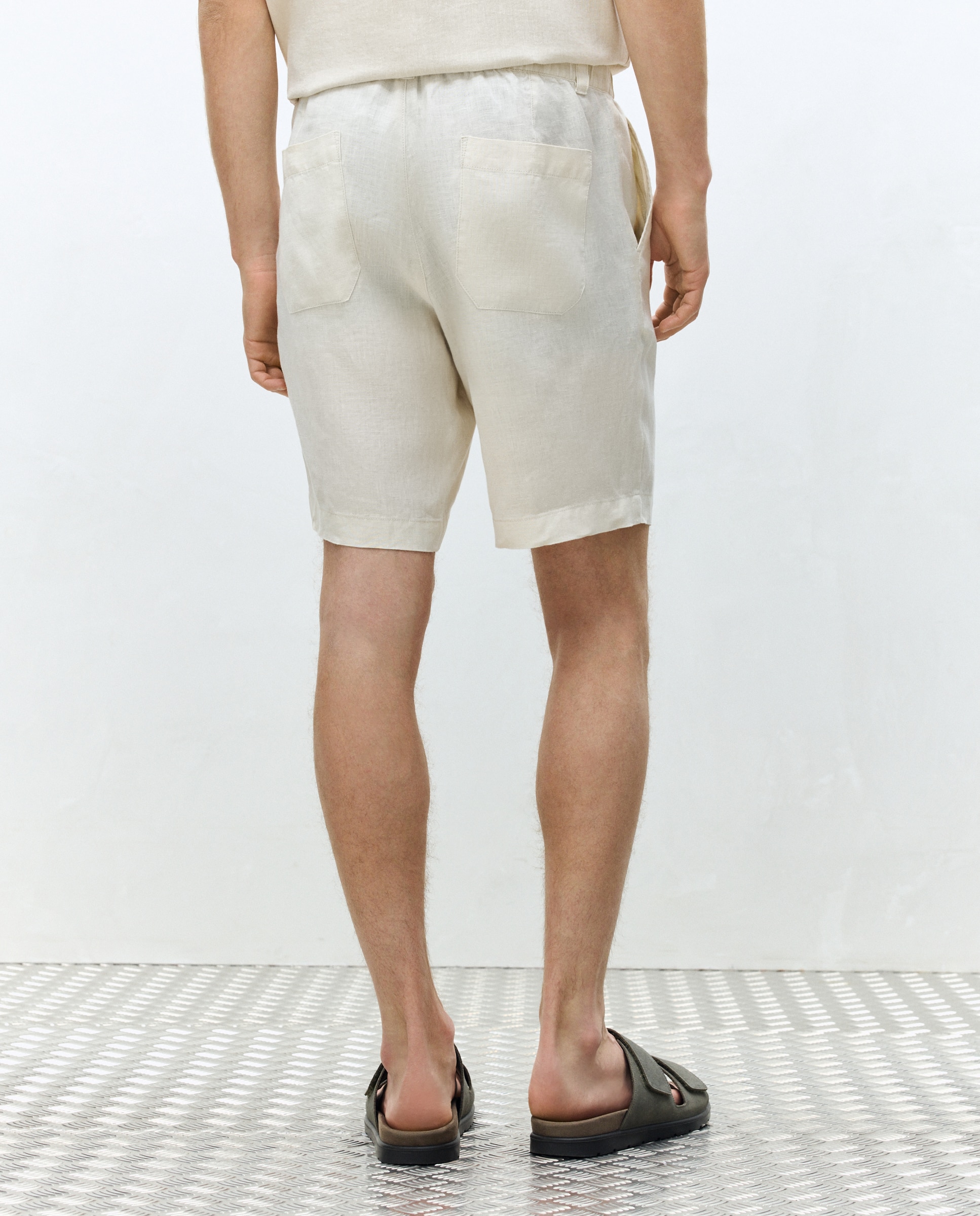 Bermudas Desportivas de Linho Regular Bege-3