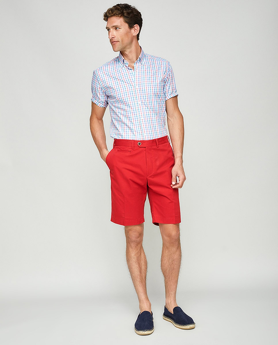 Imagem 0 de Bermudas chino lisas vermelhas