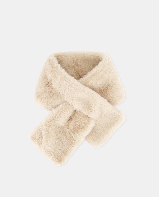 Cuello pelo aranes de niña
