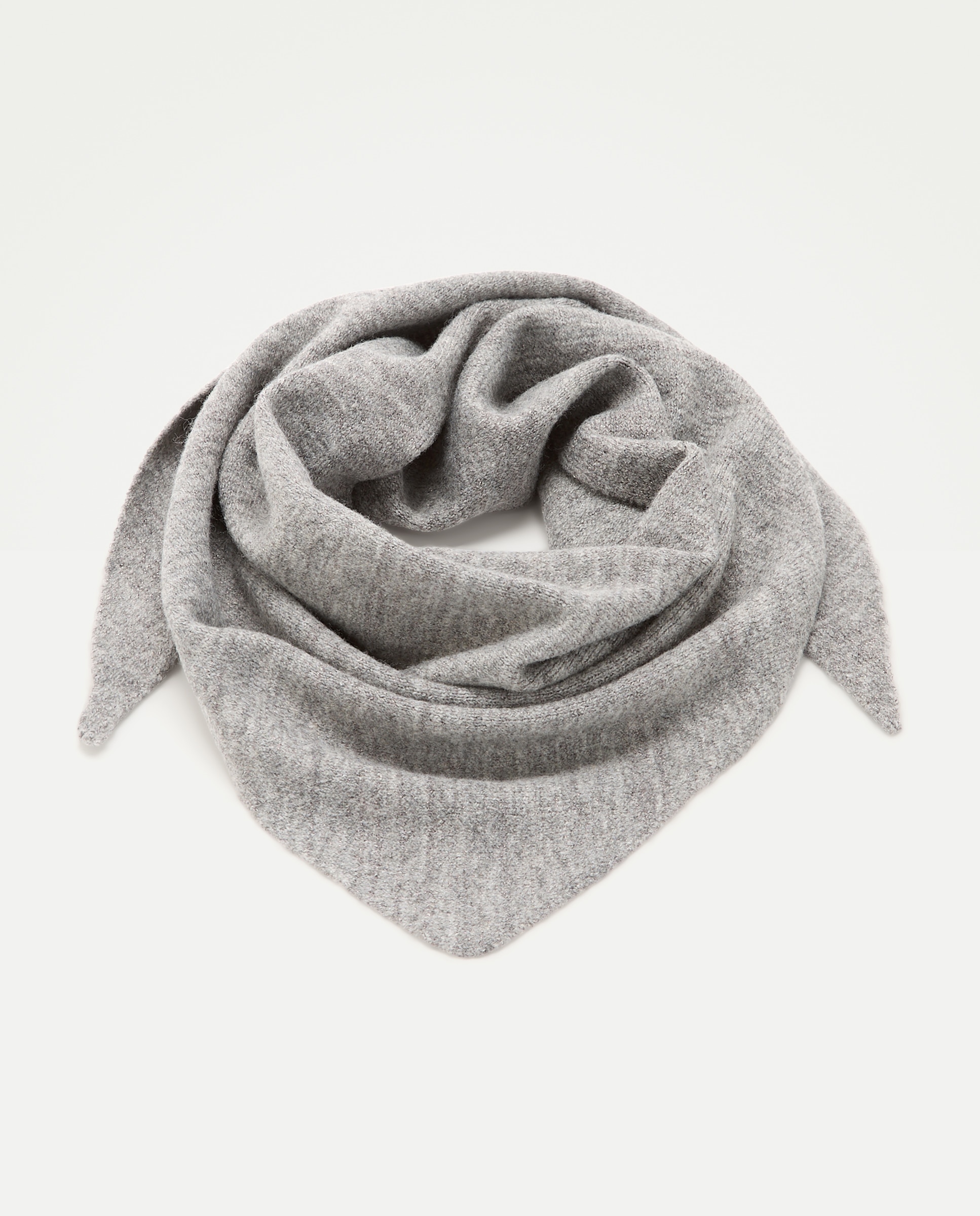 Imagem 0 de Lenço de Tricot com Fio Metalizado