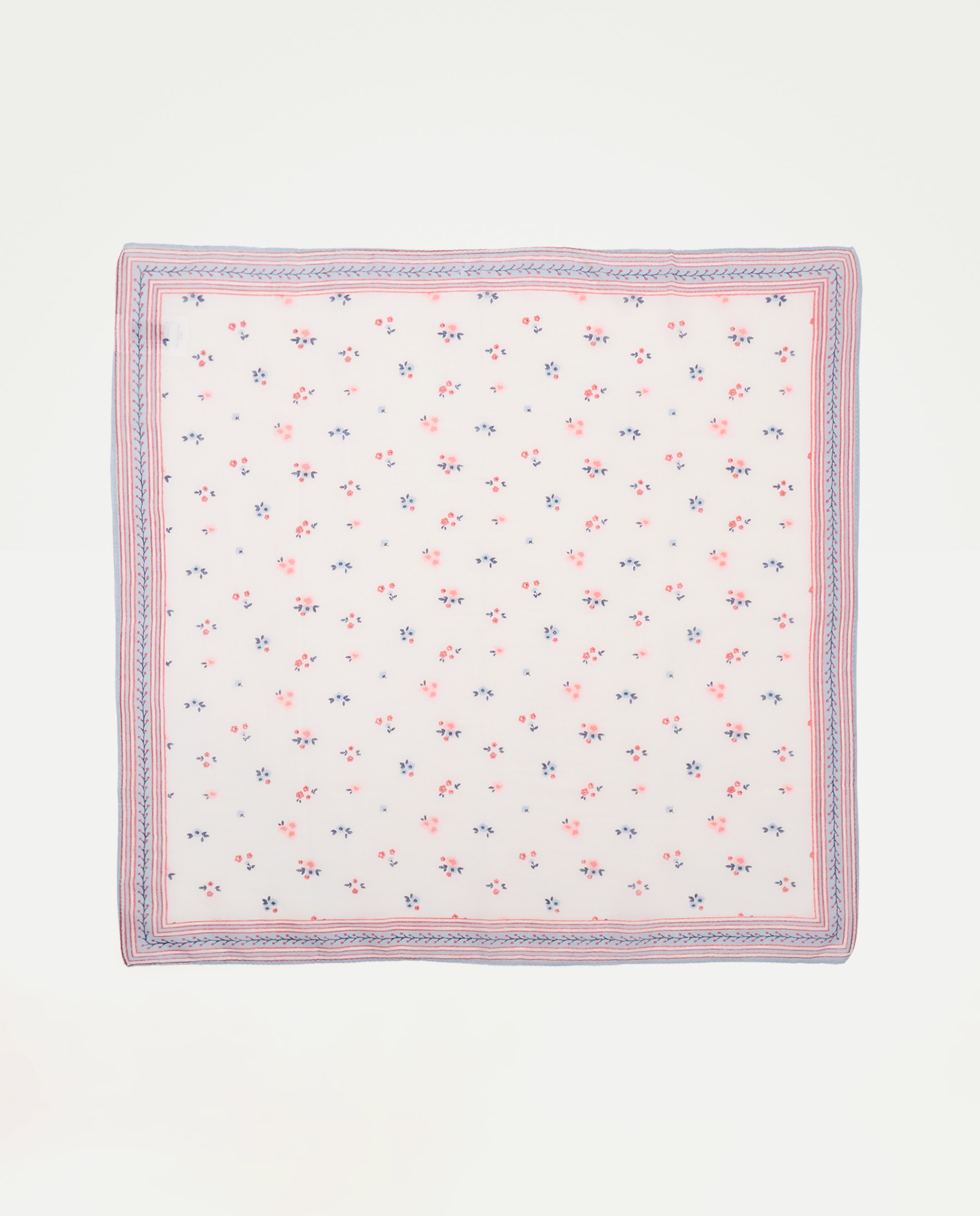 Lenço com Fantasia Branco-2