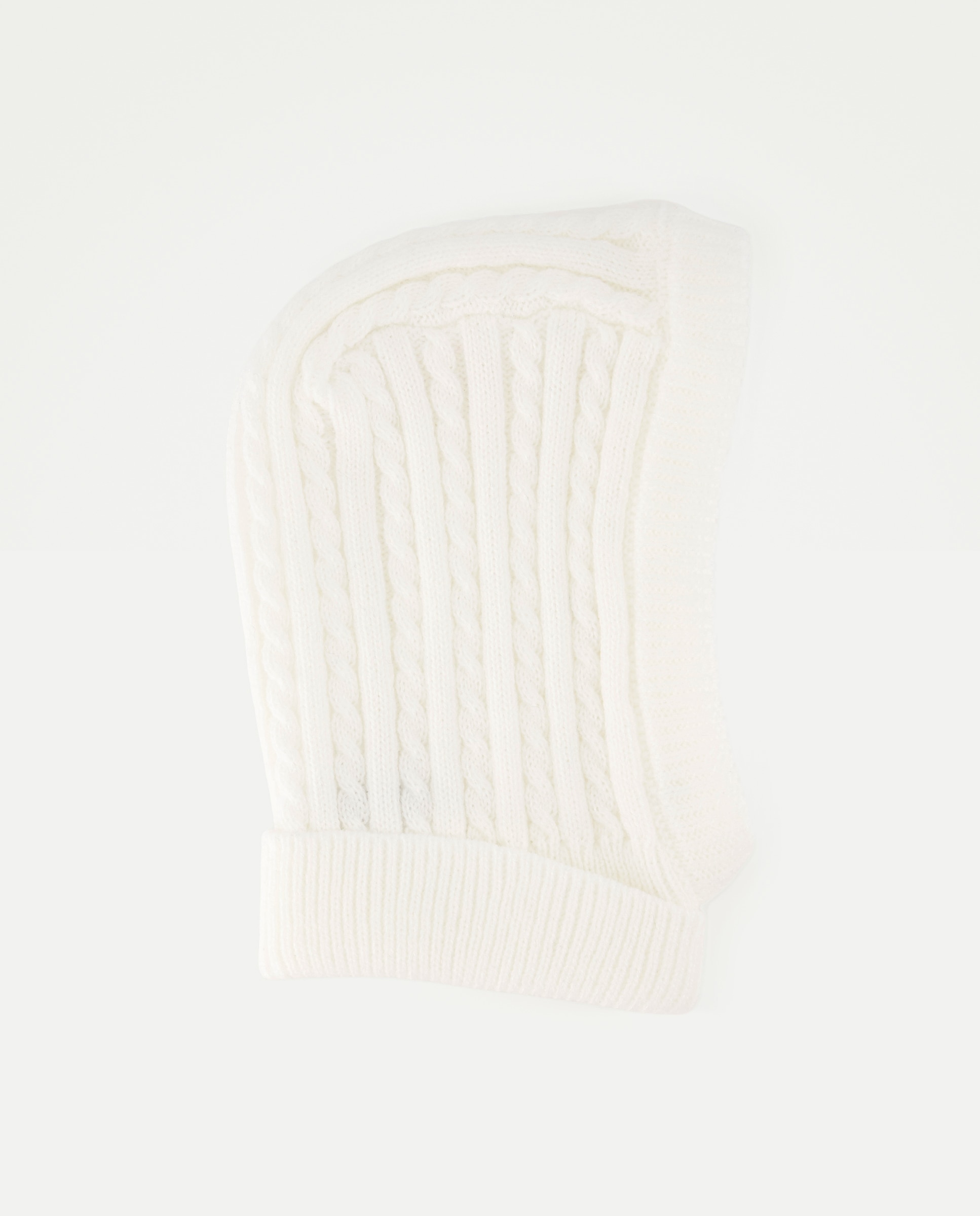 Imagem 0 de Gorro Tipo Máscara Básico de Bebé com Tranças