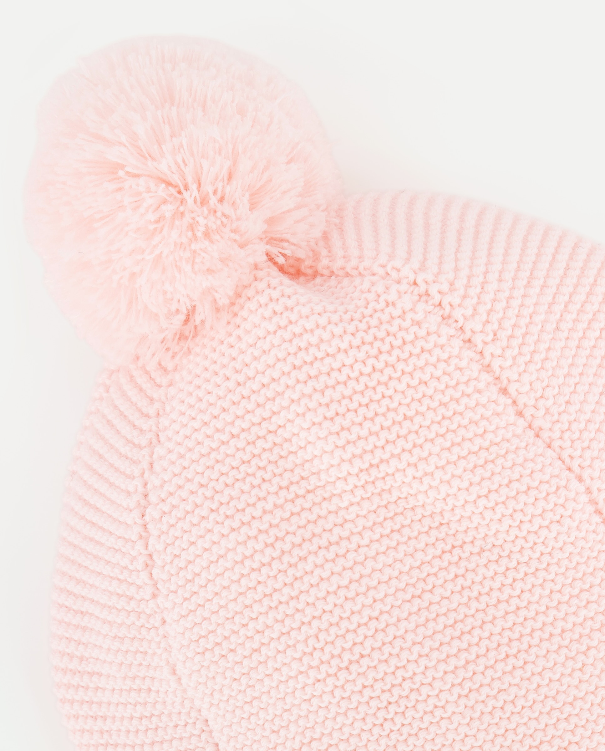 Imagen 2 de Gorro básico con trenza lateral de bebé - Baby El Corte Inglés - Rosa claro Rosa claro