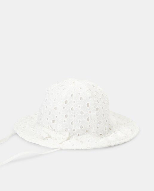 Imagen 0 de Gorro batista de bebe niña