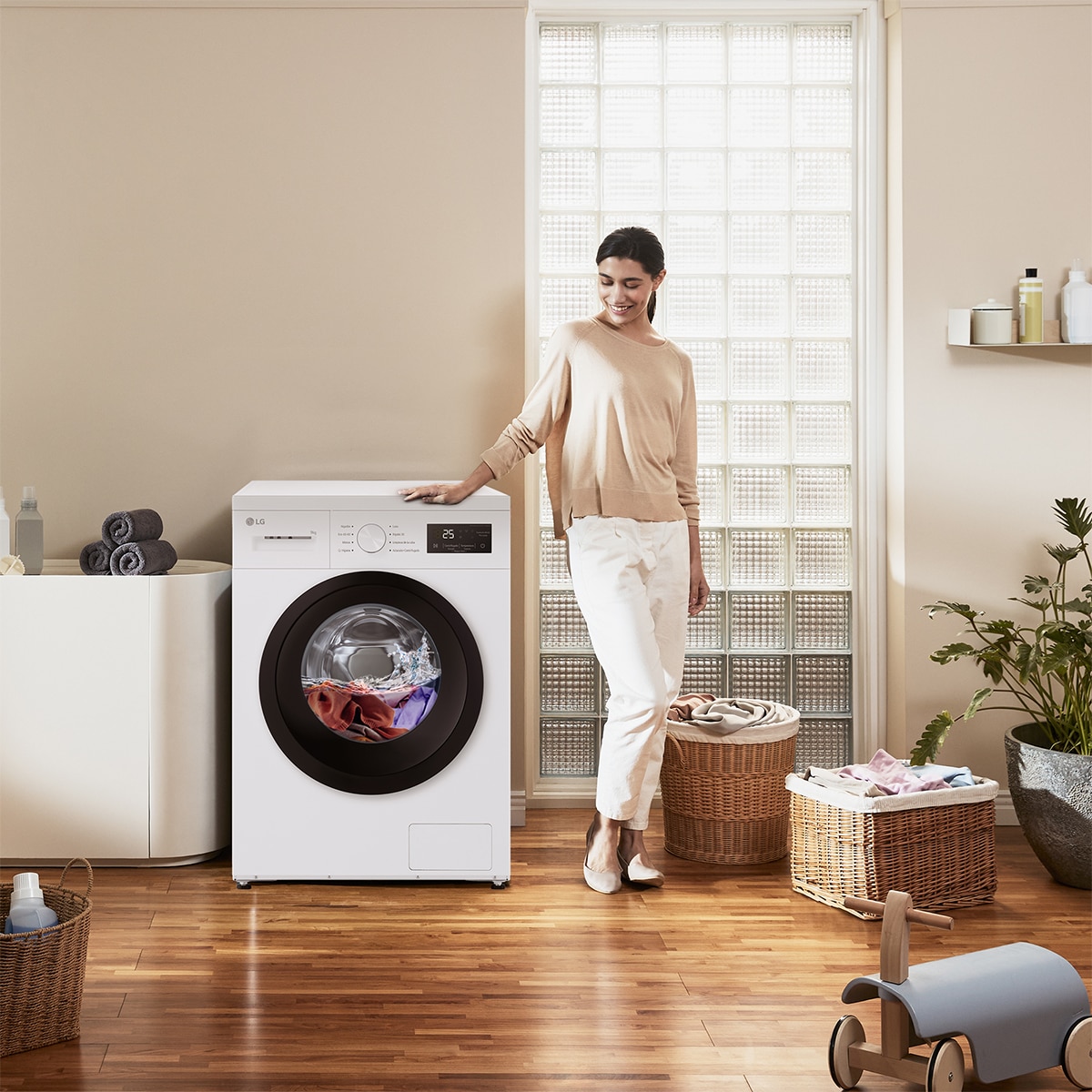 Lavadora LG 9 kg / 1.400 rpm - F4A1009NWK Blanco-10