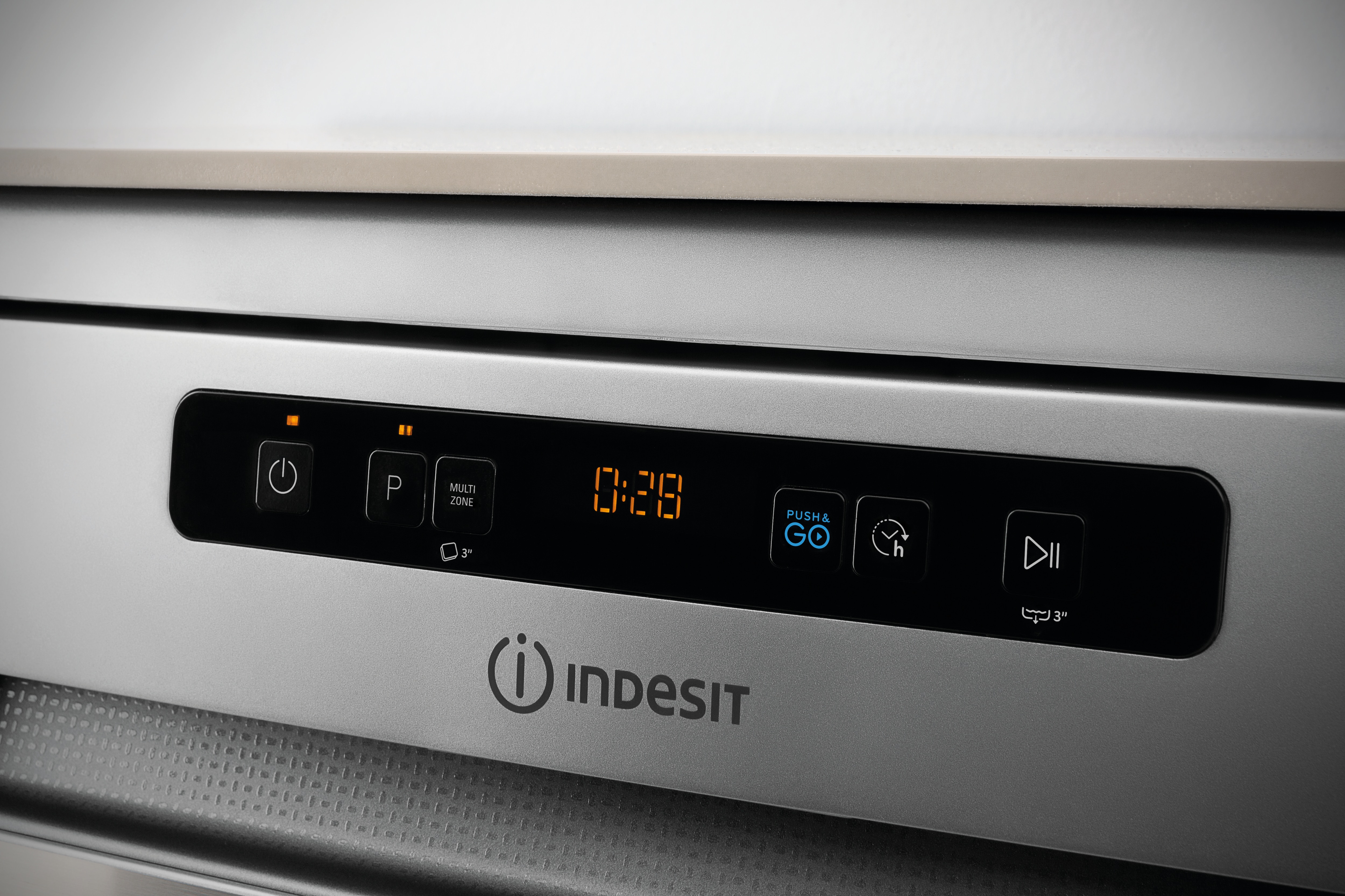Lavavajillas Indesit 14 servicios, Bandeja Cubiertos, 60 cm - DFO 3T133 A F X Inox-9
