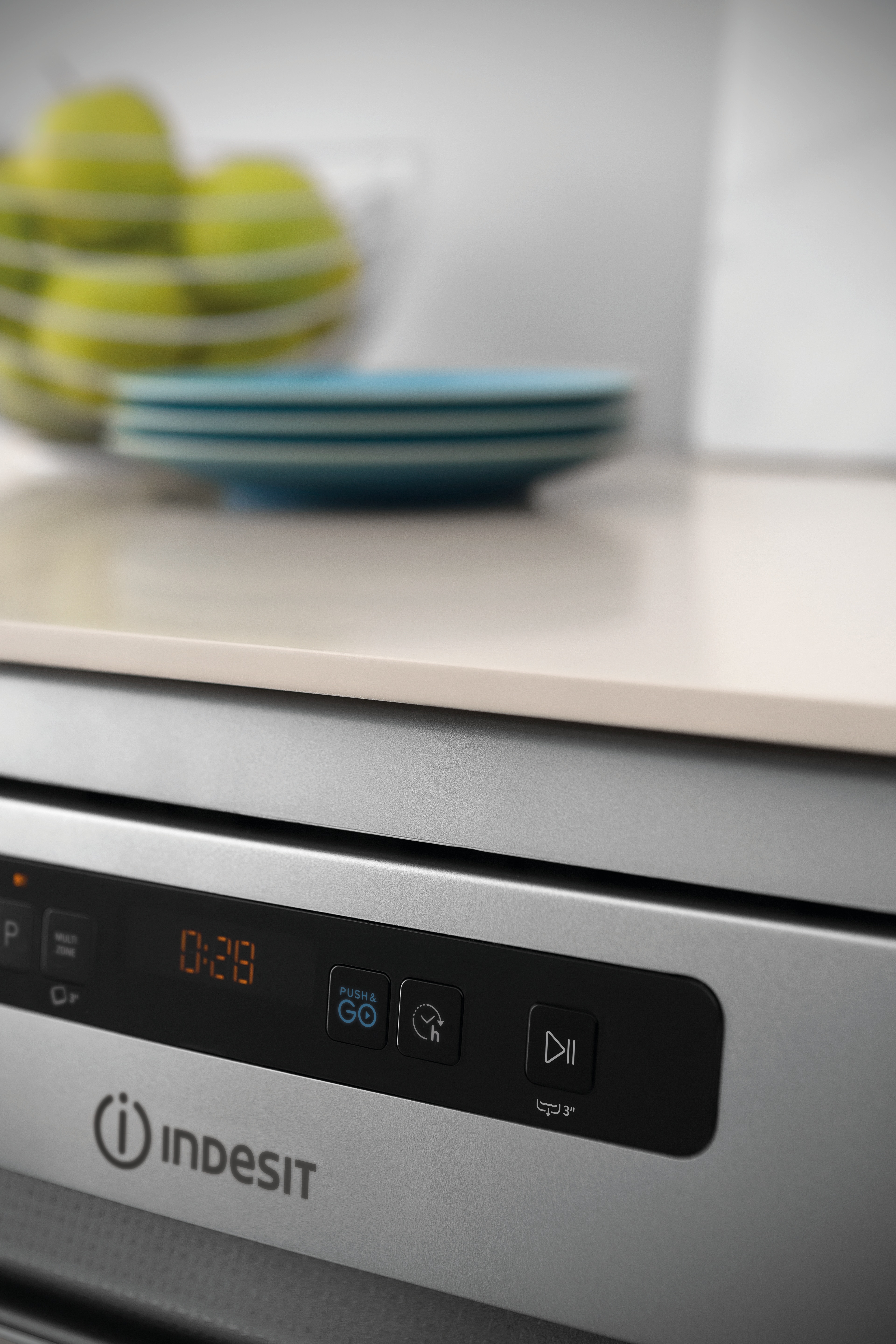 Lavavajillas Indesit 14 servicios, Bandeja Cubiertos, 60 cm - DFO 3T133 A F X Inox-14