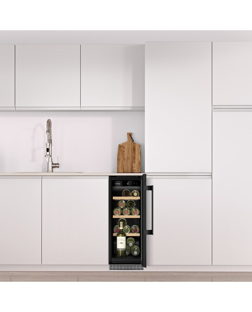 Vinoteca integrable Balay 3WUF073B con capacidad para 21 botellas - Negro Negro-7