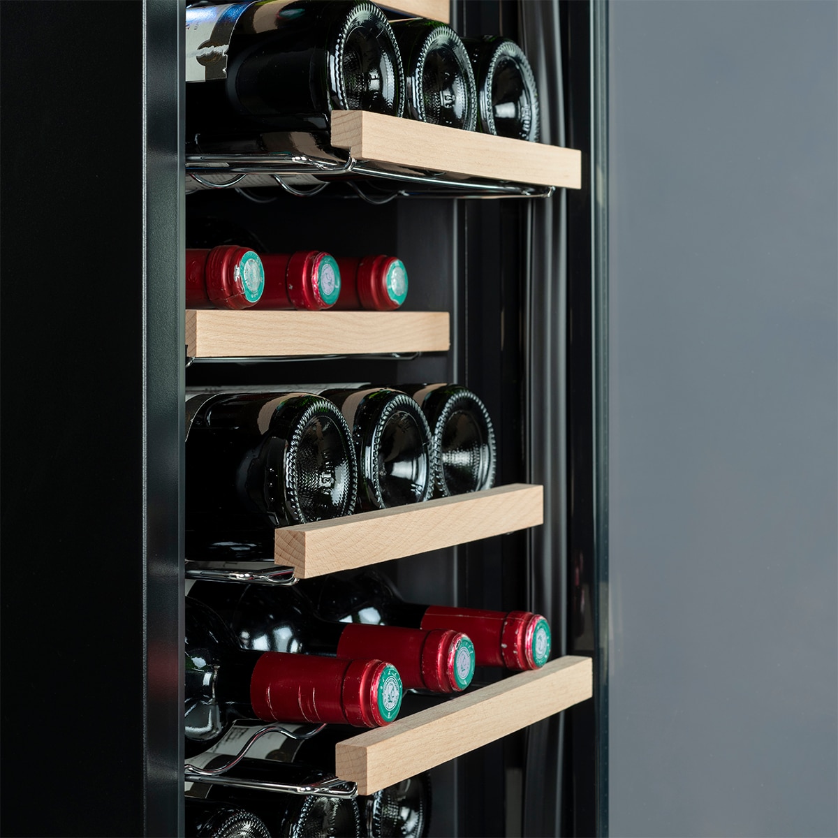 Vinoteca Climadiff para 18 botellas -CUVEE18 Negro-8