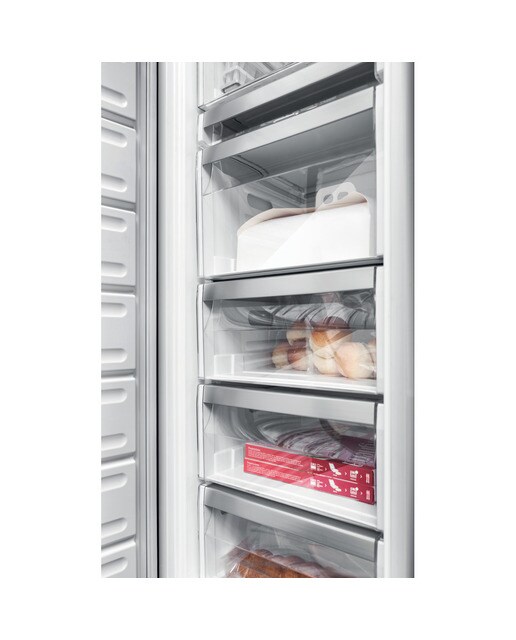 Congelador integrable vertical Whirlpool - AFB 18402 5