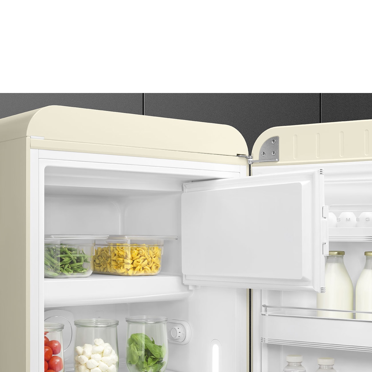 Frigorífico 1 puerta Smeg, Compresor Inverter, 270 litros, , apertura a la derecha - FAB28RCR6 - Crema Crema-16