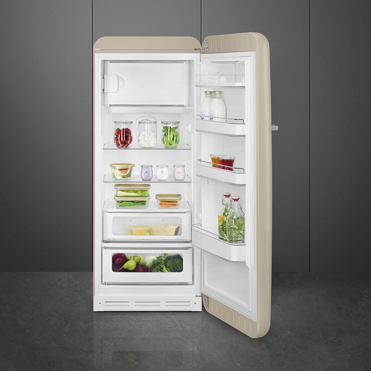 Frigorífico 1 puerta Smeg, Frío estático, 135 litros, Negro , apertura a la derecha - FAB10HRBL6 Negro-9