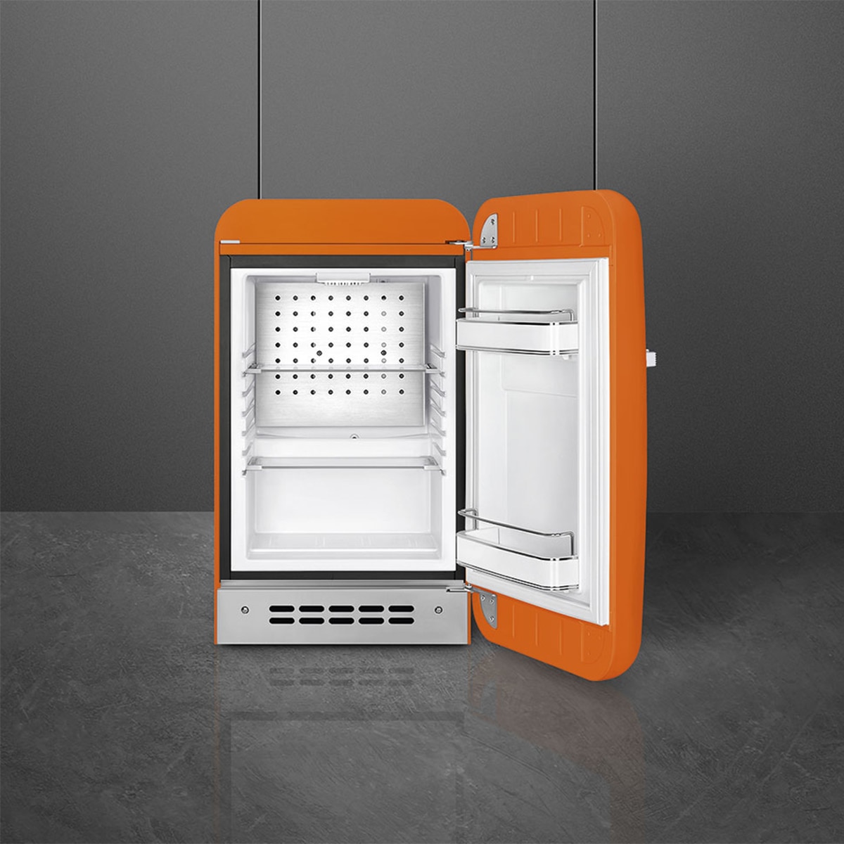 Imagen 3 de Frigorífico 1 puerta Smeg, 34 litros, Frío estático, Naranja, apertura a la derecha - FAB5ROR6 - Naranja Naranja