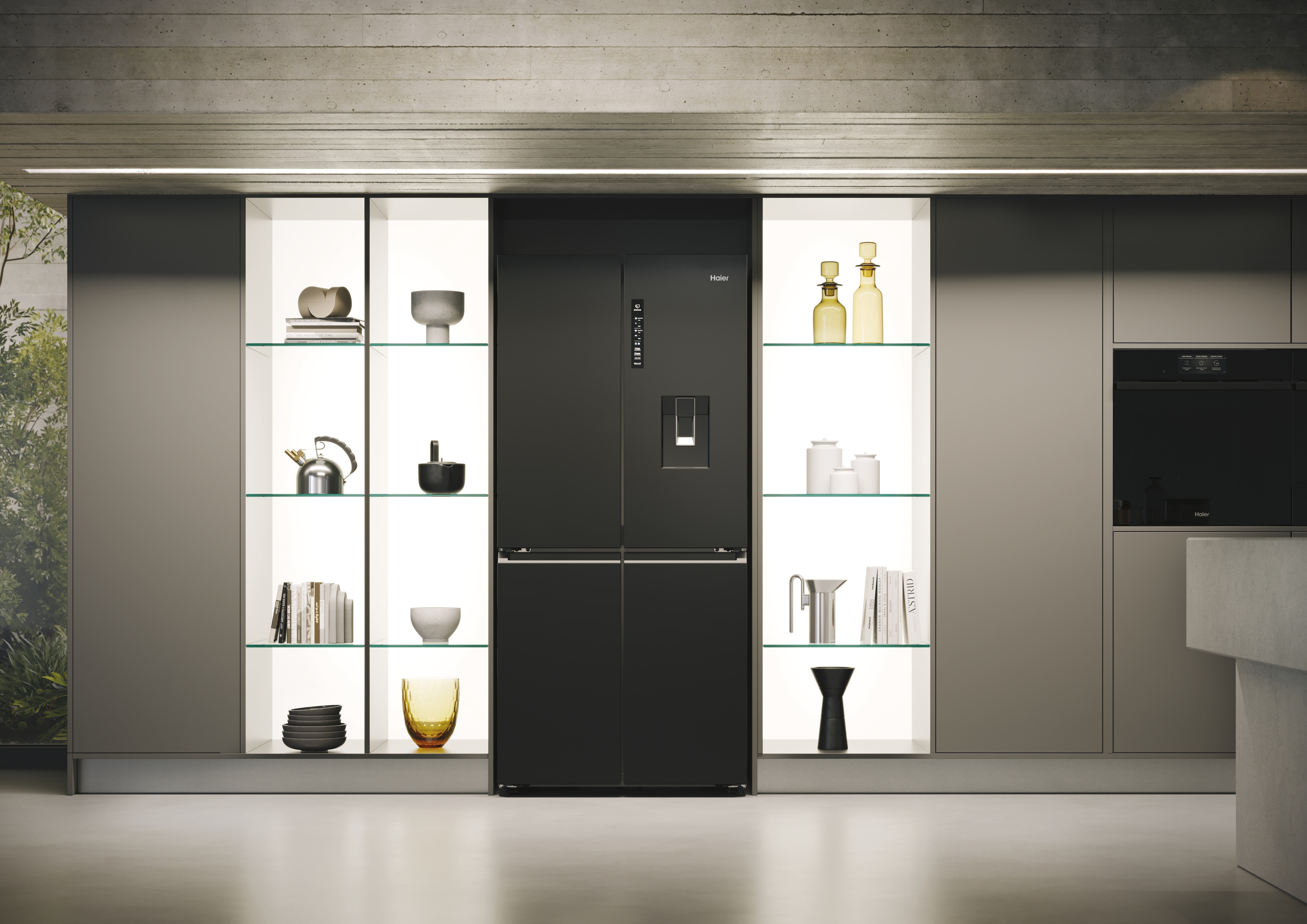 Frigorífico americano Haier con dispensador MultiDoor Cube 83 Series 7 - HCR7818DWPT Negro pizarra-13