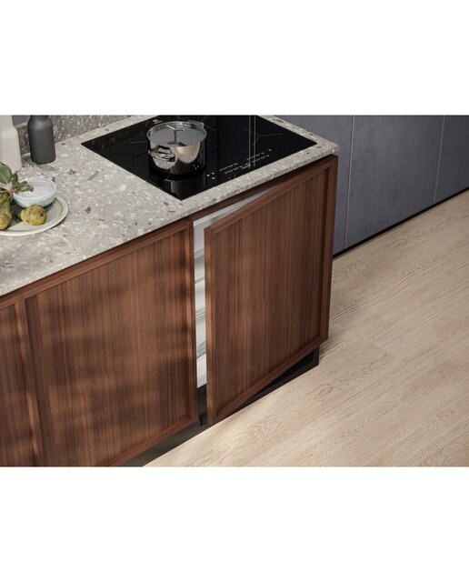 Frigorífico Mini Encastrável Electrolux ESB2AE82S Estático de 81,9 cm - Branco Branco-3