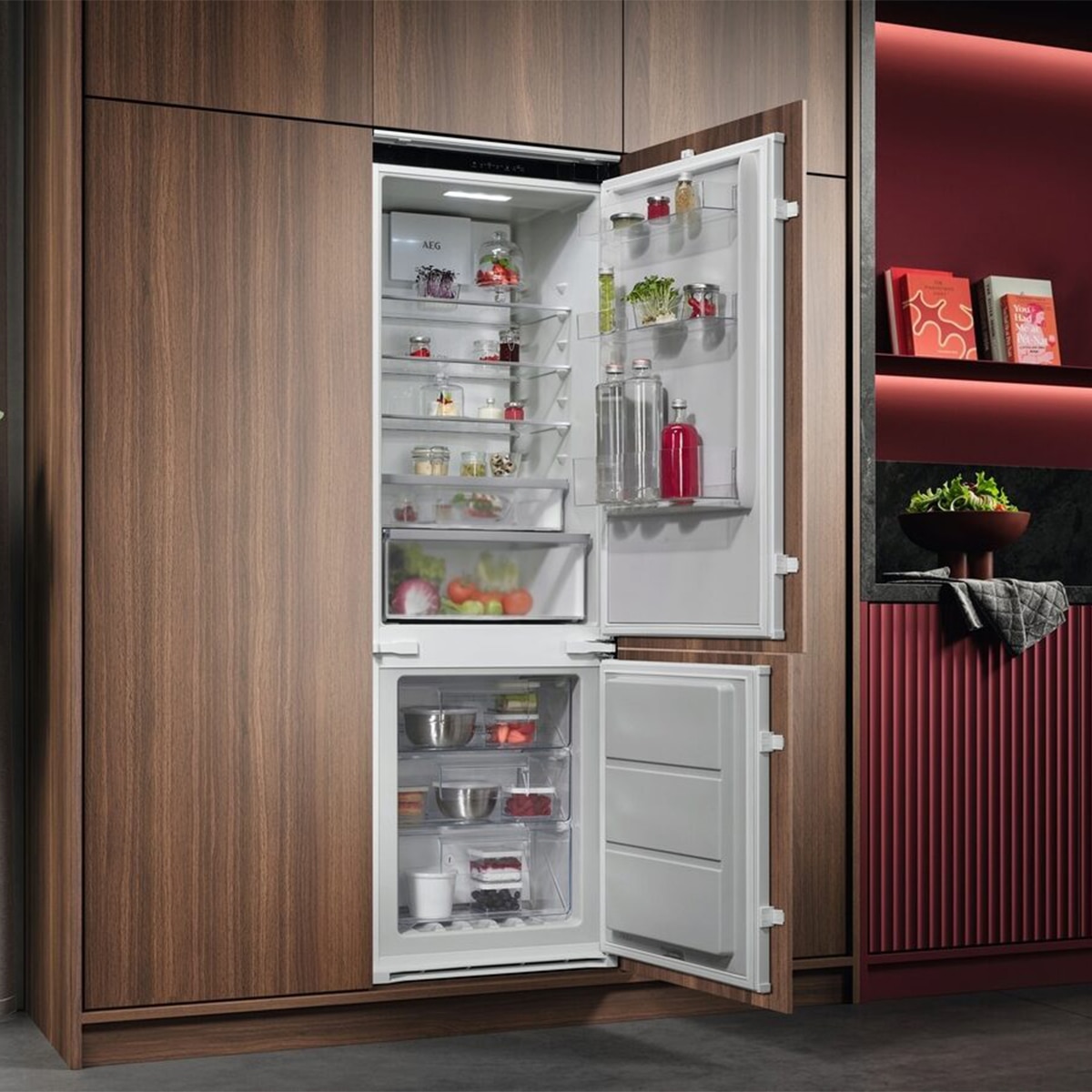 Frigorífico Combi integrable AEG, no frost, IA, Multiflow, Cooling 360, Cajón Extra Chill Serie 7000 TC7CS181DS 14