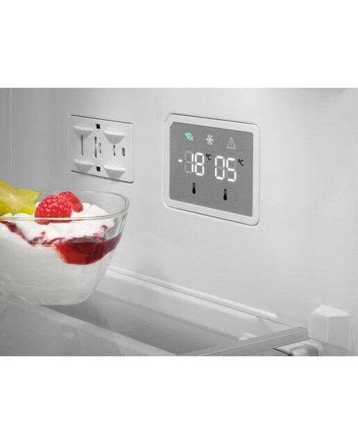 Frigorífico combi AEG con Cooling 360° - ORC8M361EE Cristal negro-8