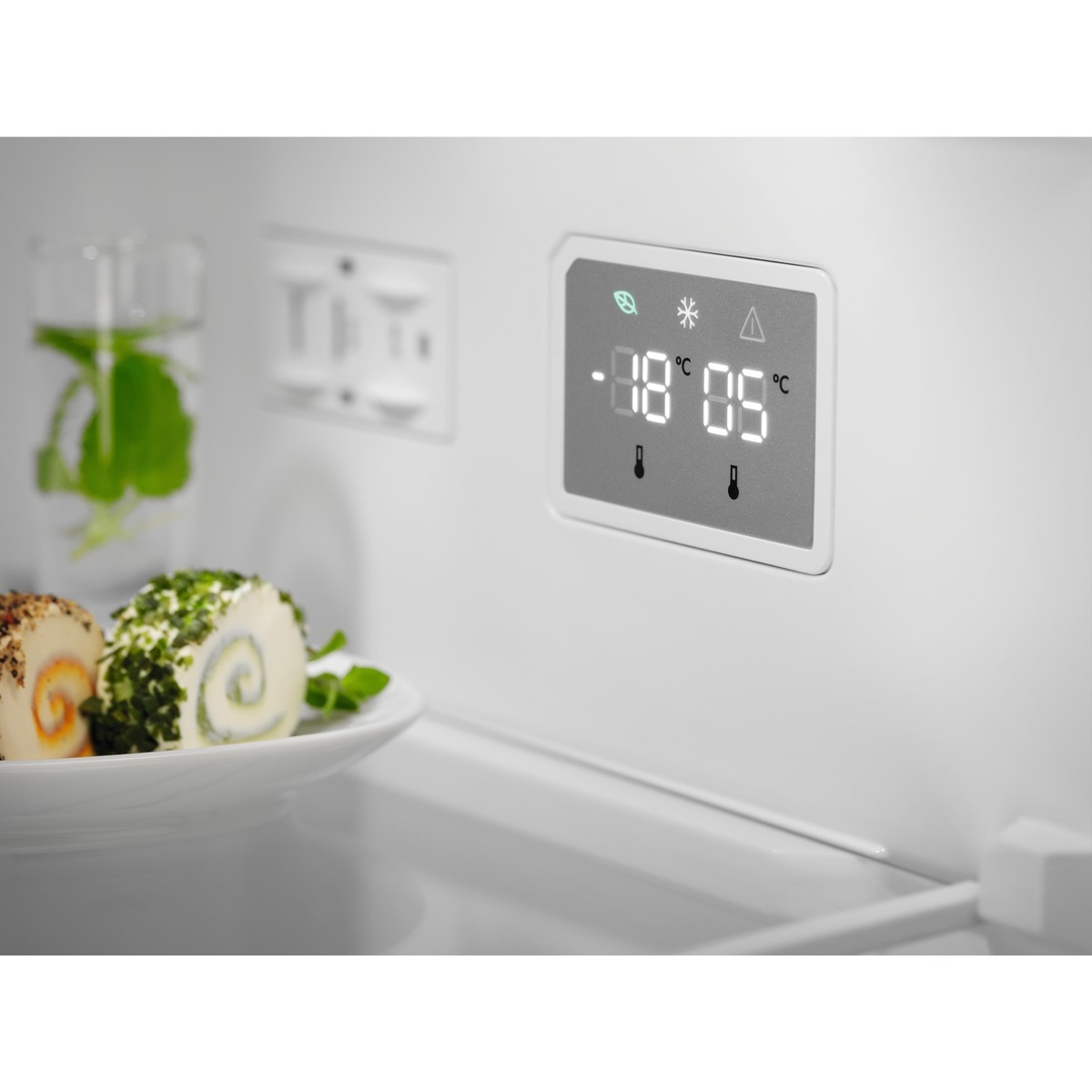Frigorífico combi Electrolux TwinTech, No Frost - LNT5ME32W1 Blanco-8