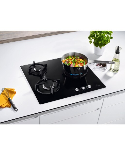 Placa de gas Electrolux con 3 quemadores SpeedBurner + Zona Wok - KGE6633NOK - Negro Negro-6
