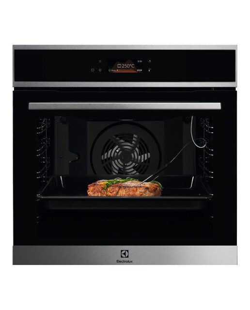 Imagem 0 de Forno Multifunções Electrolux EOE8P39X Pirolítico, SenseCook e Sonda Térmica e de 72 Litros - Preto e Inox
