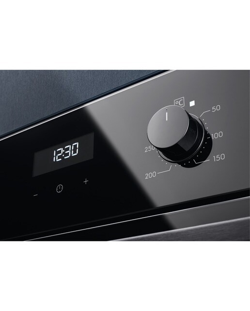 Forno Multifunções Eletrolux Série 500 OEF5H50BK SurroundCook com Aqua Clean Esmalte e de 65 Litros - Preto Preto-6