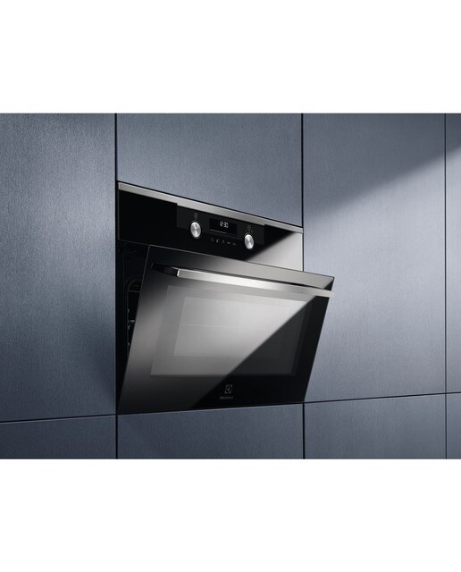 Horno compacto Electrolux con esmalte de fácil limpieza, 23 funciones- CKM806CX Cristal negro/inox-5