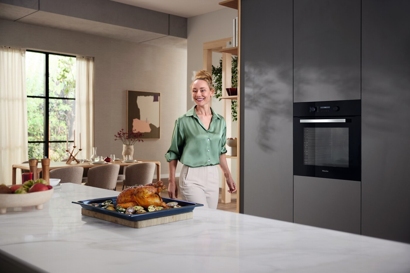 Forno Multifunções Miele H27661BOBSW125 Função AirFry, Conectividade e PerfectClean e de 76 Litros - Preto Obsidiano Preto-4