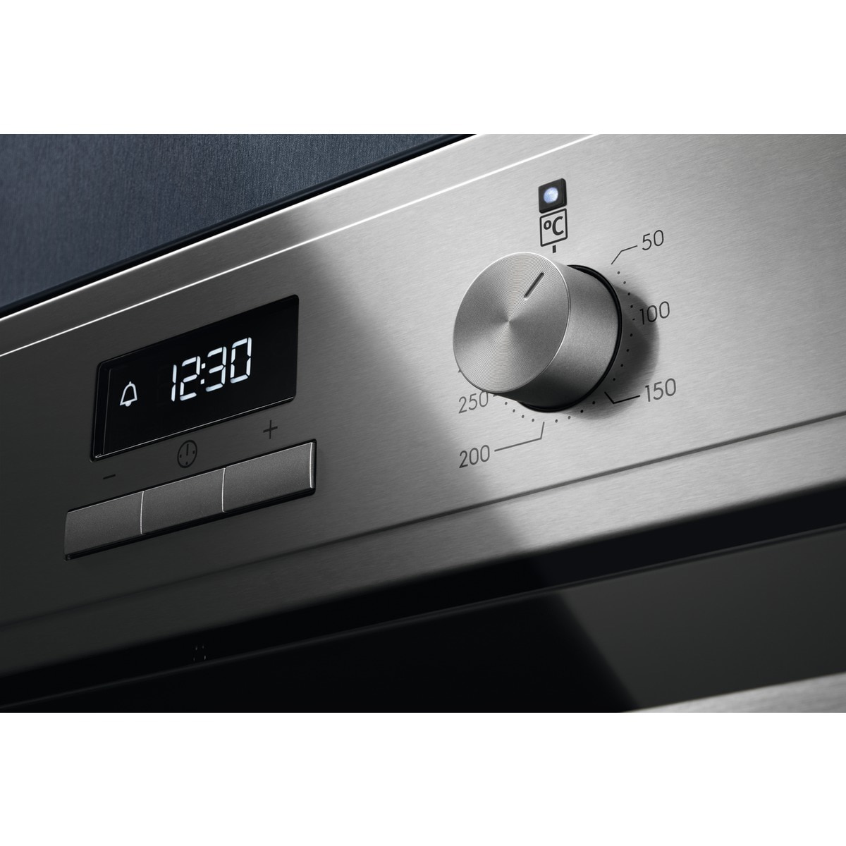 Forno Multifunções Electrolux EOF3H54X Série 600 SurroundCook com Esmalte Fácil de Limpar e de 72 Litros - Aço Inox Inox-4