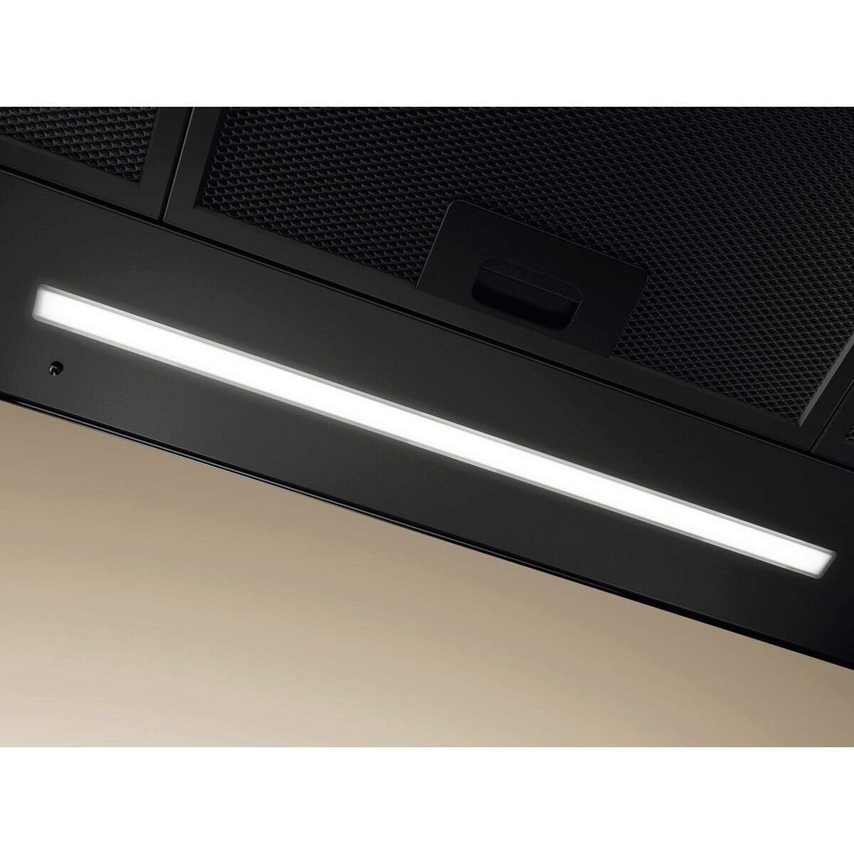 Campana extractora integrada Electrolux con 3 velocidades, 90 cm - LFT819K Negro-9