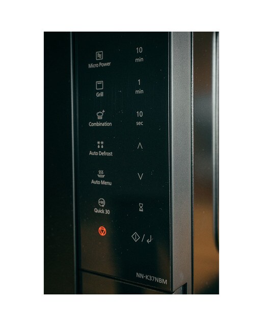 Microondas Panasonic 24 litros y grill - NN-K36NBMEPG Negro-7