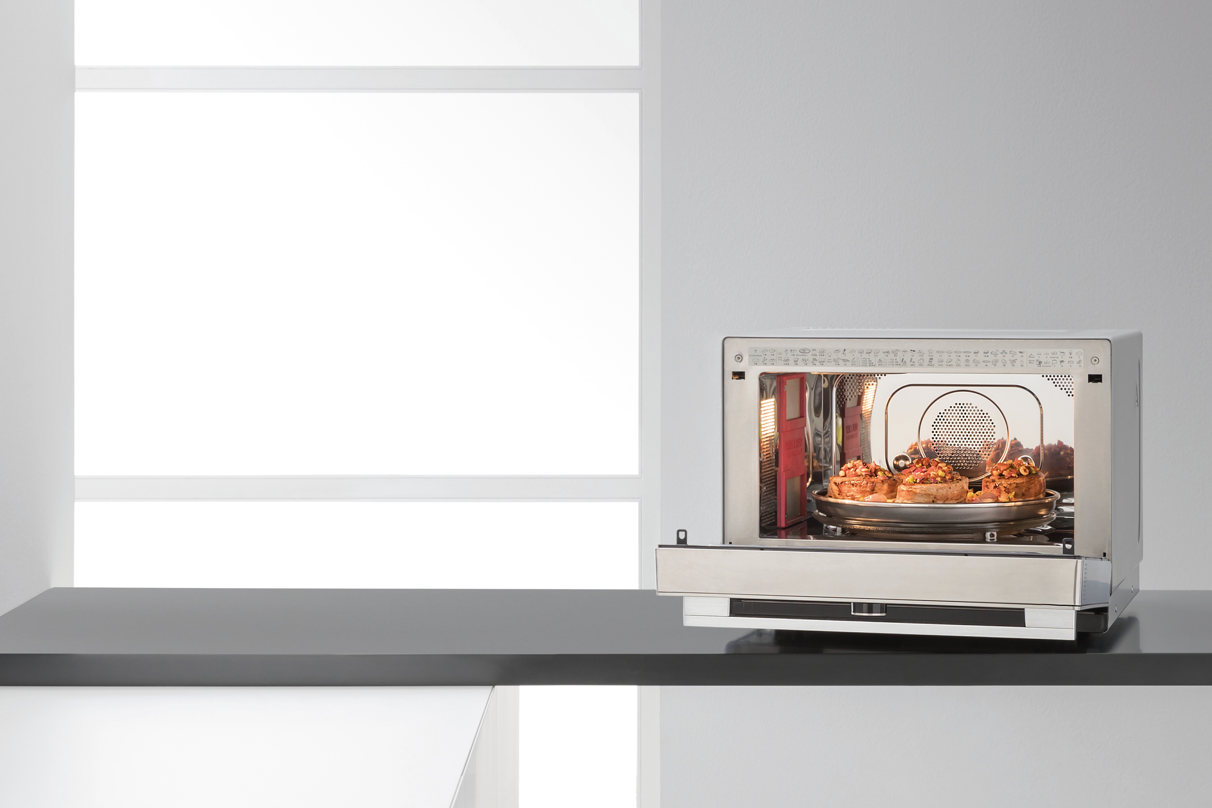 Microondas convección Whirlpool 33 litros y con grill - MWSC 9133 SX - Inox Inox-16