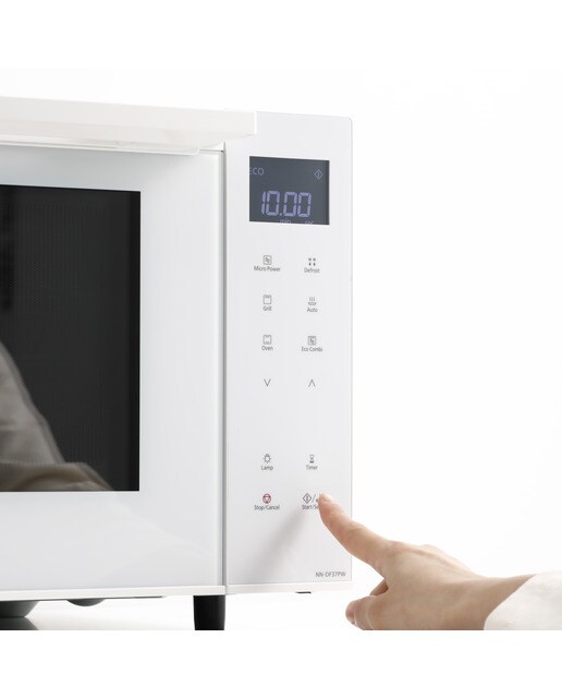 Microondas Panasonic 23 litros, con grill - NN-DF37PWEPG Blanco-5