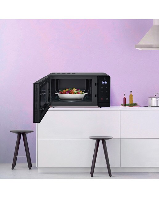 Microondas LG 30 litros, grill, 900 w - MH7032JAS Negro-15