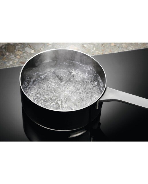 Placa de inducción Electrolux 3 zonas de cocción - CIB60320CK - Negro Negro-14